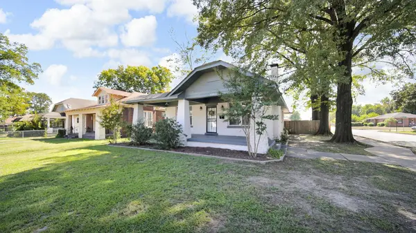 1023 FORREST AVE, Memphis, TN 38105