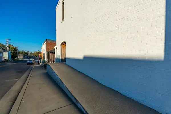 70 Public Sq, Elkton, KY 42220