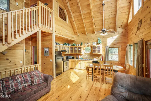 3129 Smokies Edge Road, Sevierville, TN 37862