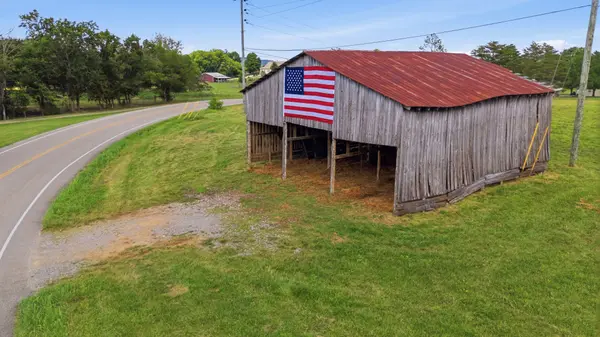 10 Flat Creek Road, Spring Hill, TN 37174