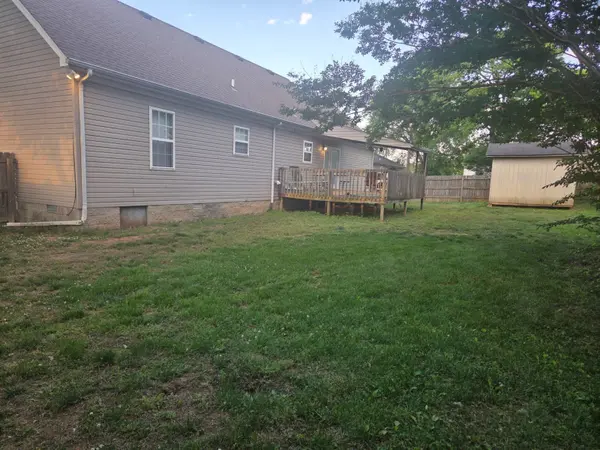 2022 Gardendale Dr, Murfreesboro, TN 37130