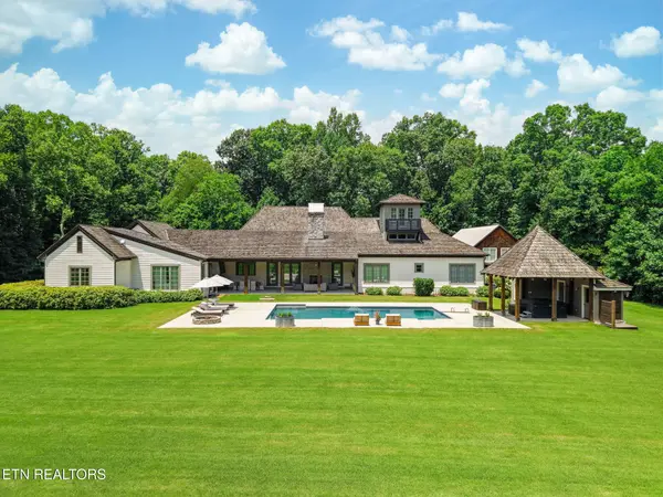 2000 Lawnville Rd, Kingston, TN 37763