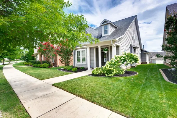 2840 Americus Dr, Thompsons Station, TN 37179