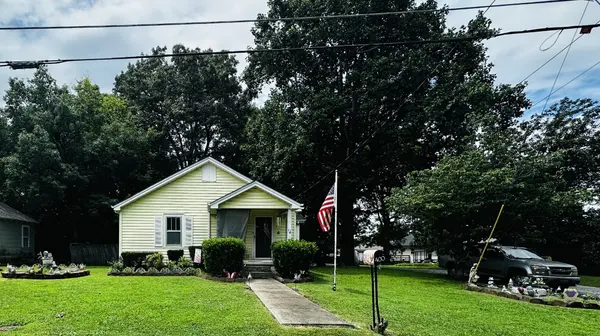 400 Ray St, Shelbyville, TN 37160