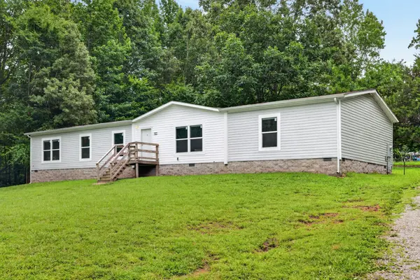 155 Earls Rd, Dover, TN 37058