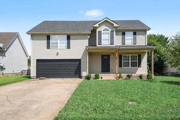 3717 S Naples Ct, Clarksville, TN 37040