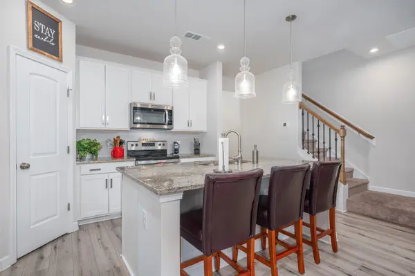 3039 Duvall Dr, Gallatin, TN 37066