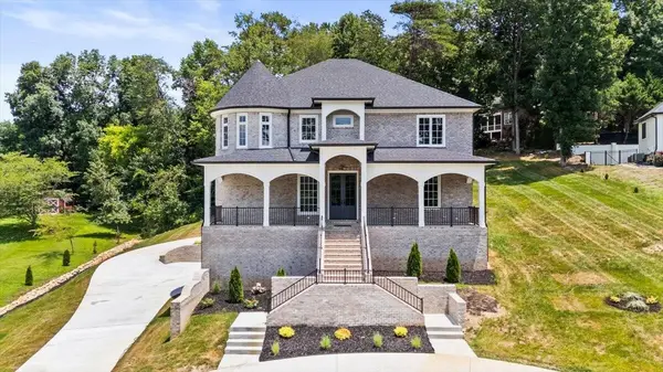 9921 Frost Ridge Drive, Ooltewah, TN 37363
