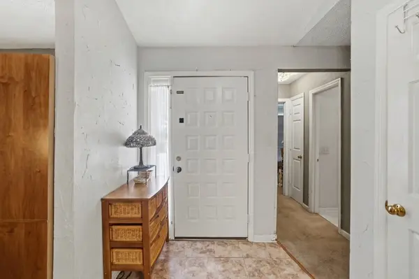 2560 Somerset Dr, Nashville, TN 37217