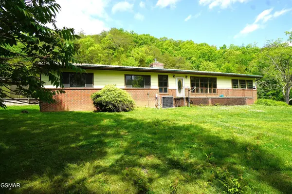 680 Hale Brook Road, Newport, TN 37821