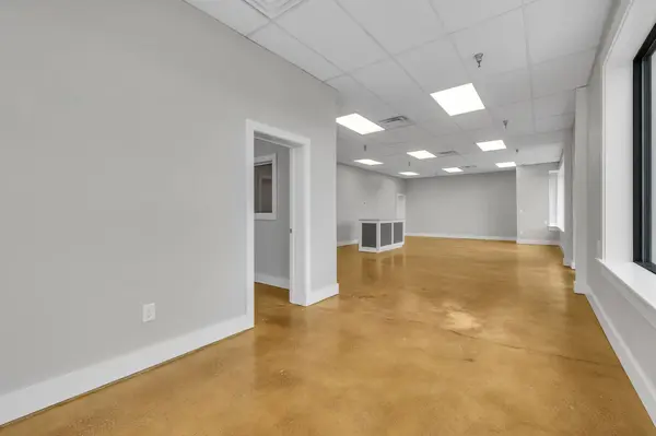 319 E Main St, Lebanon, TN 37087