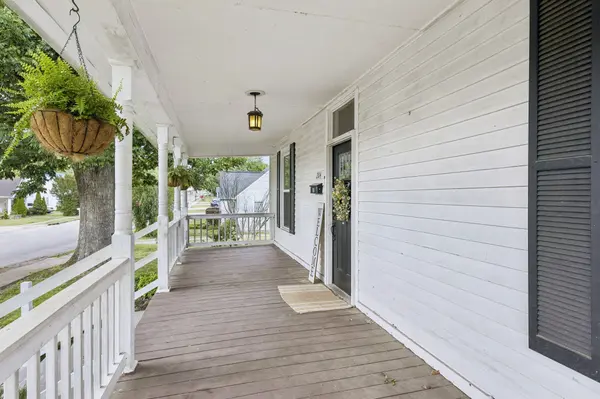 204 Jefferson Ave #E, Carthage, TN 37030