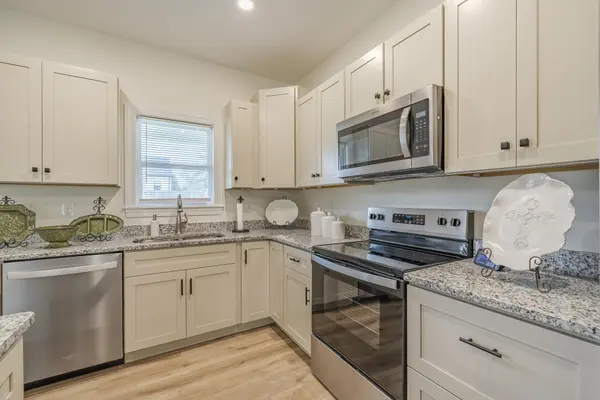 190 CHARIOT LN, Savannah, TN 38372