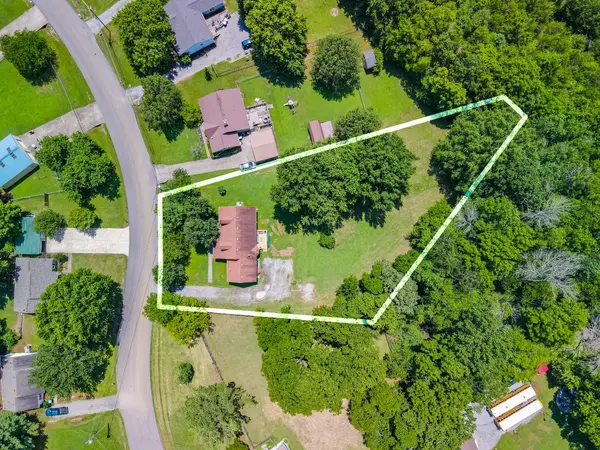 2031 Sugartree Dr, Murfreesboro, TN 37129