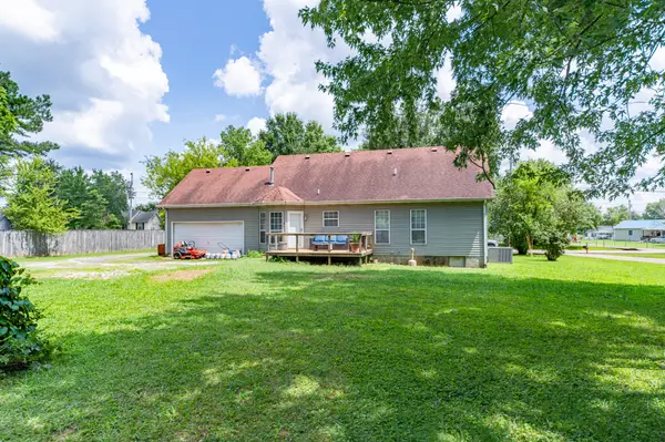 2031 Sugartree Dr, Murfreesboro, TN 37129
