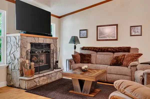 45 Point Pl, Monterey, TN 38574