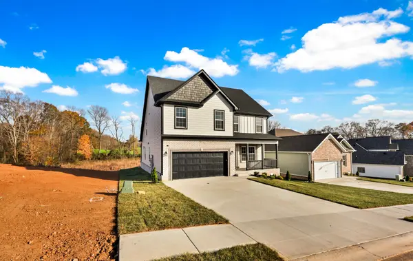 1165 Mourning Cloak Dr, Clarksville, TN 37043