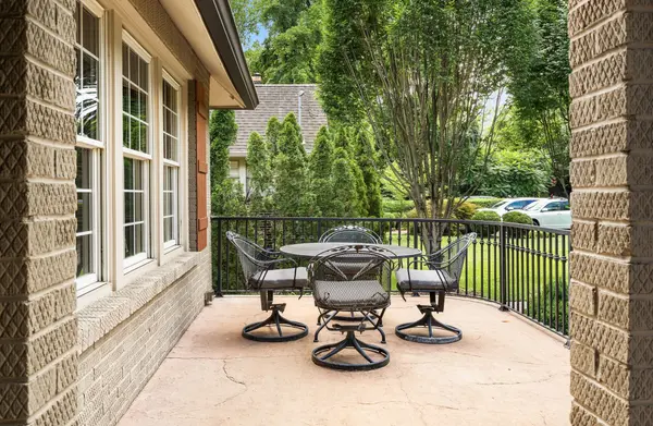 204 S Wilson Blvd, Nashville, TN 37205