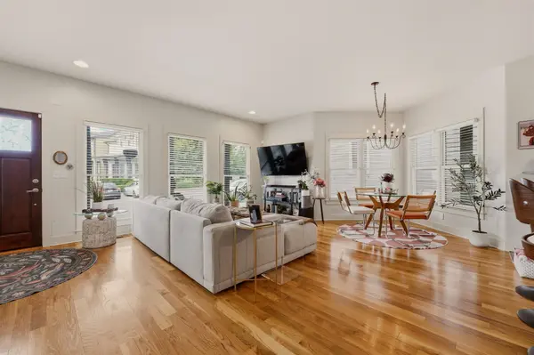 328 Sylvan Park Ln, Nashville, TN 37209