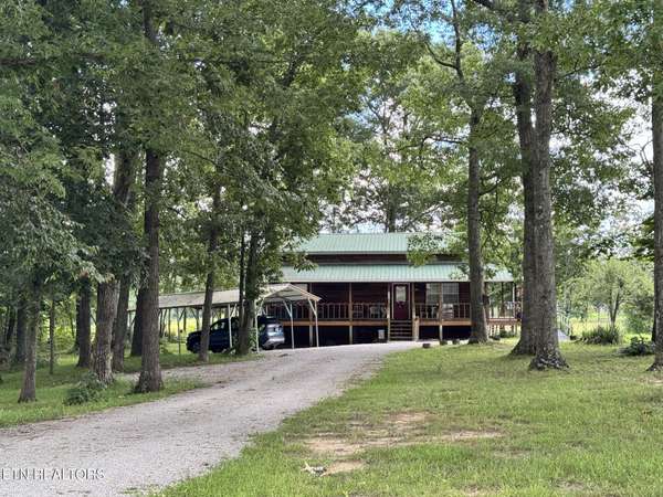 6105 S York Hwy, Clarkrange, TN 38553