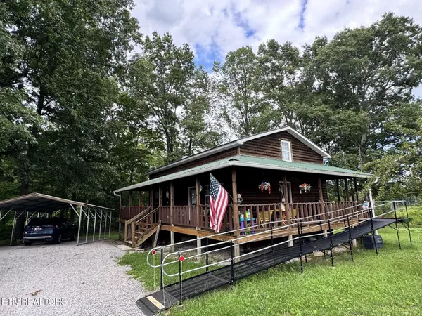 6105 S York Hwy, Clarkrange, TN 38553