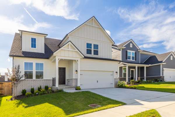 1028 Lionheart Dr, Hermitage, TN 37076