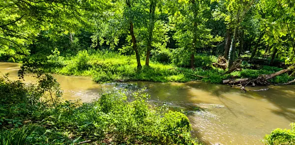 1445 Buchanon Dr, Clarksville, TN 37042