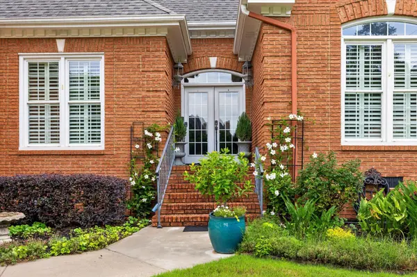8215 Paces Ferry Crossing, Chattanooga, TN 37421