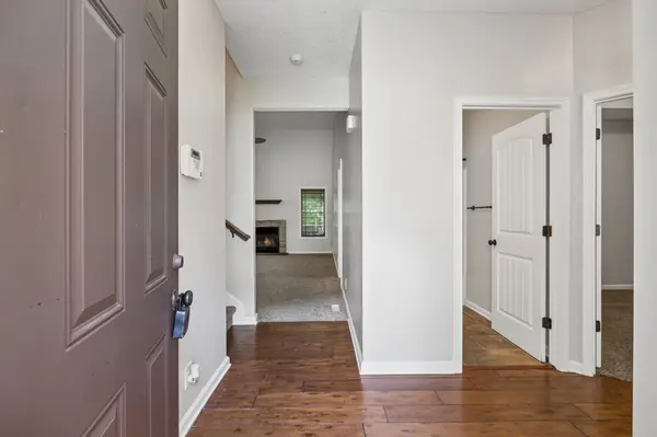 634 Hidden Valley Dr, Clarksville, TN 37040