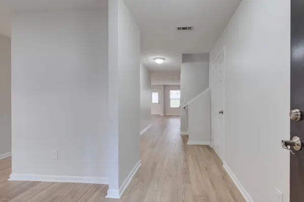 1053 Gannett Rd, Hendersonville, TN 37075