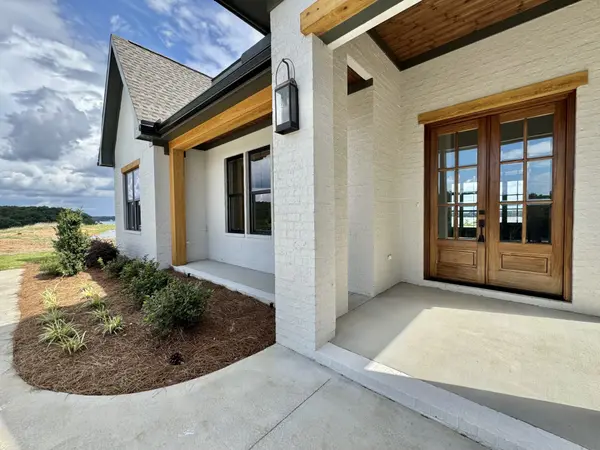 20 Natures Cove, Florence, AL 35630