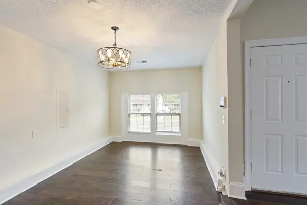 421 Cedar Park Cir, La Vergne, TN 37086
