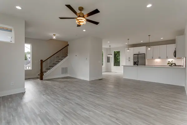 1715 Kellow St, Nashville, TN 37208