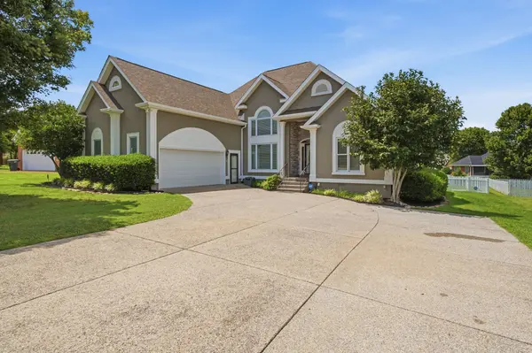 104 Clearview Ct, Springfield, TN 37172