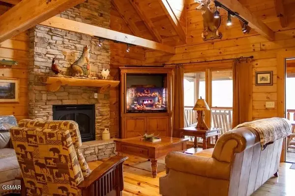 4548 Whetstone Road, Sevierville, TN 37862