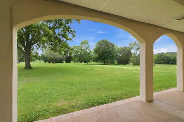 380 McIntosh Rd, Paris, TN 38242