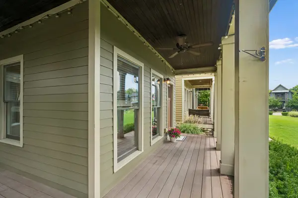 351 Sylvan Park Ln, Nashville, TN 37209