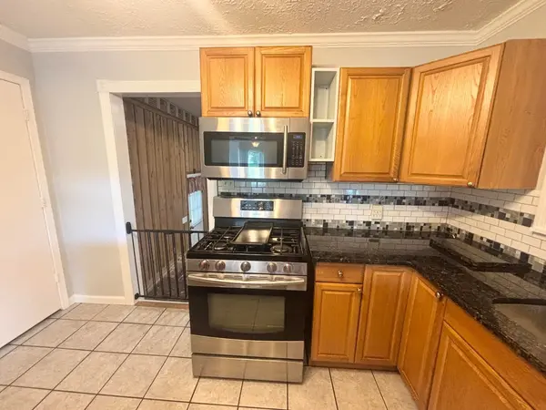 306 Brentwood St, Hopkinsville, KY 42240