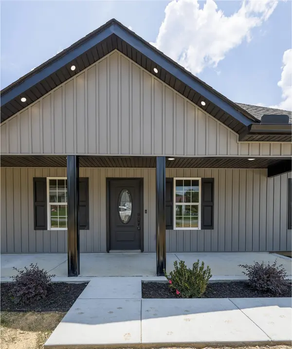502 Hennessee Ave, Morrison, TN 37357