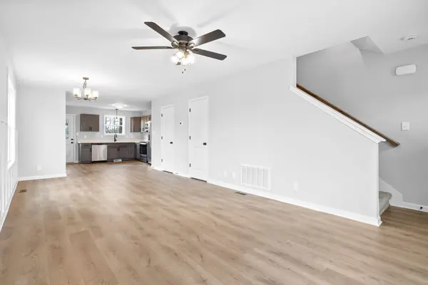 332 Church St #A, Clarksville, TN 37040