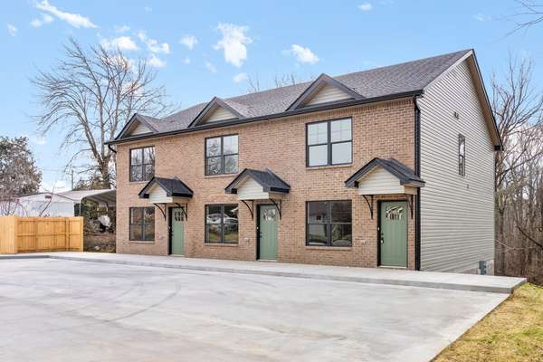 332 Church St #A, Clarksville, TN 37040