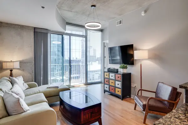 301 Demonbreun St #1702, Nashville, TN 37201