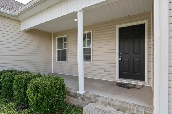 3232 Owl Hollow Rd, Belvidere, TN 37306