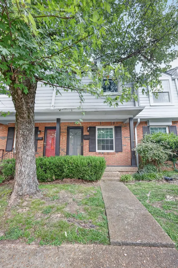 5510 Country Dr #67, Nashville, TN 37211