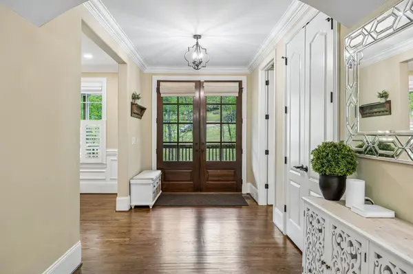 2288 N Berrys Chapel Rd, Franklin, TN 37069
