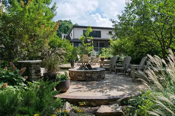 3106 Woodlawn Dr, Nashville, TN 37215