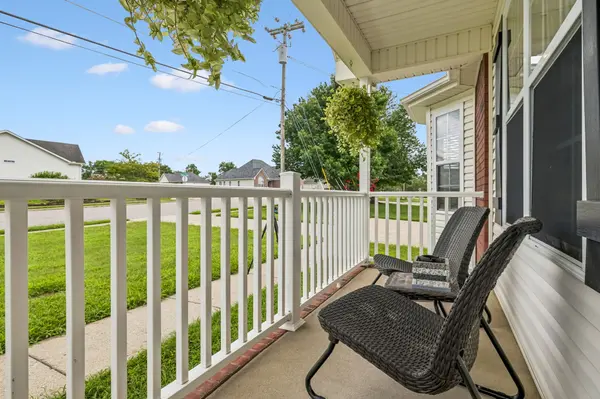 1066 Windtree Trce, Mount Juliet, TN 37122