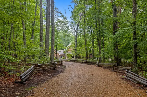 65 Eagle Bluff Road, Menlo, GA 30731