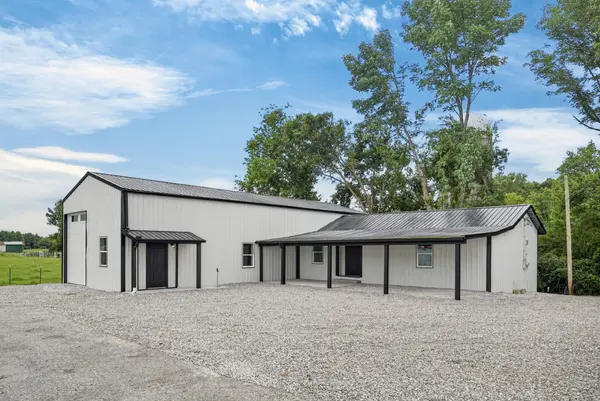 8515 Cookeville Boat Dock Rd, Baxter, TN 38544