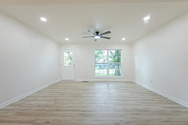 421 Malvin St, Gallatin, TN 37066